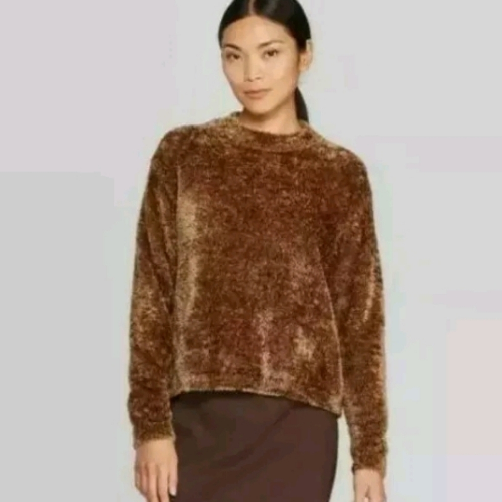 Prologue Brown Fuzzy Plush Crew Neck Sweater Size Large NWT